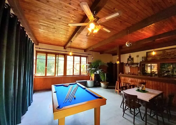 Du Bourguignon, Lorraine Prázdninový dům *