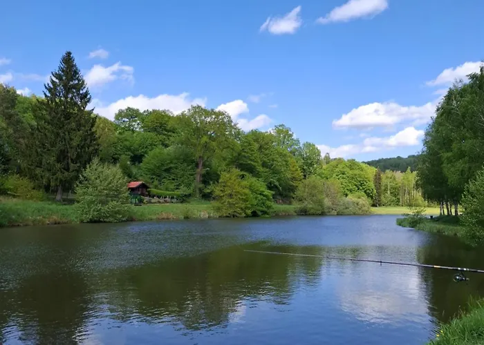 Du Bourguignon, Lorraine Saint-Quirin